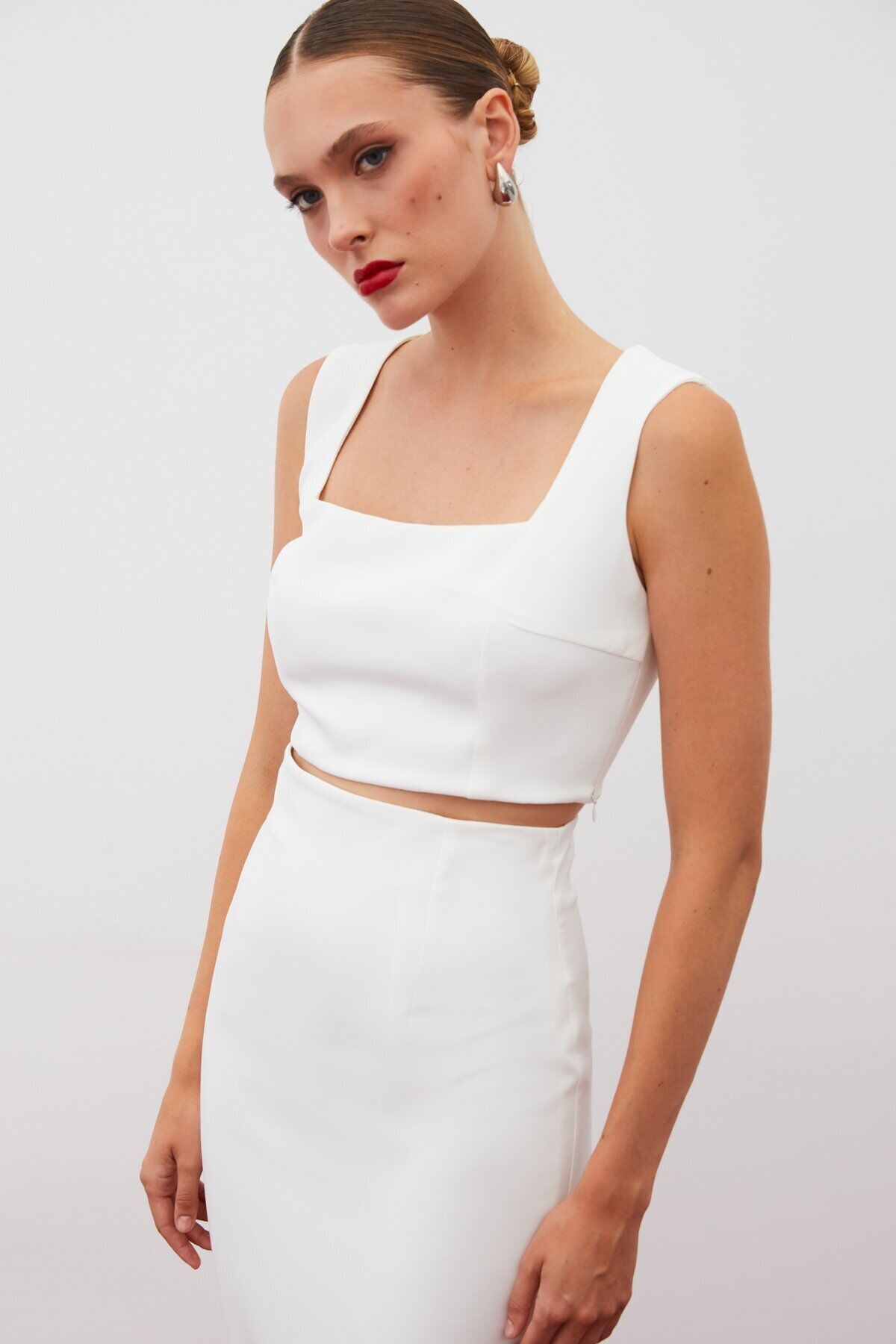Kare Yaka Crop Bluz - Ekru