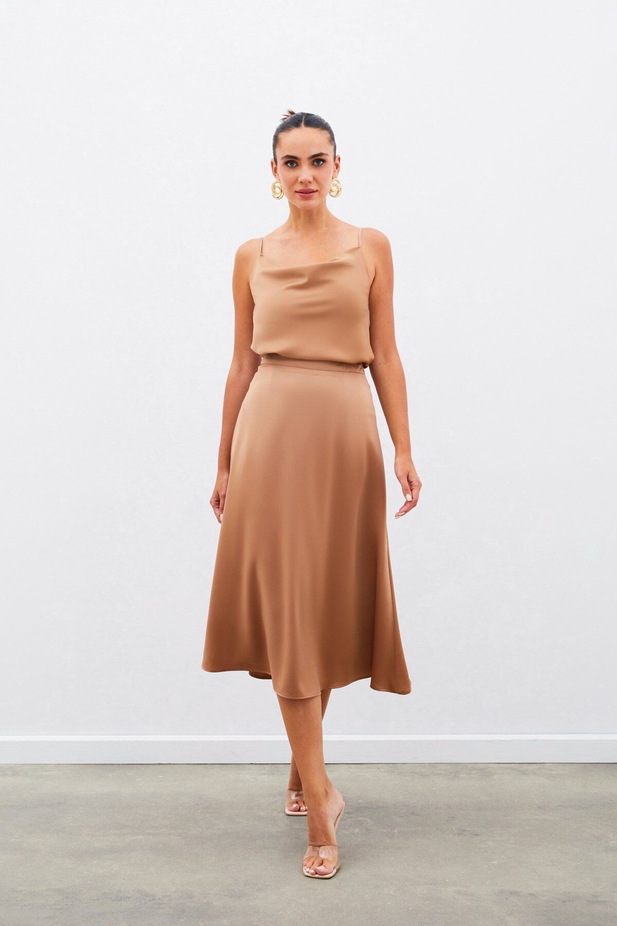 Midi Boy Saten Etek - Camel